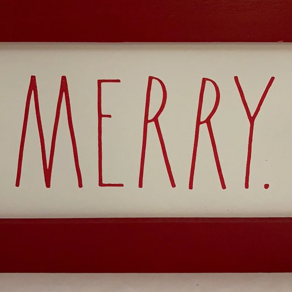 NEW Rae Dunn “Merry” Sign